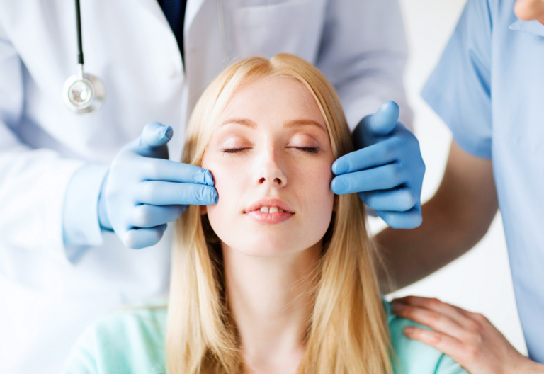 What Happens In A Facial Fat Grafting Procedure?